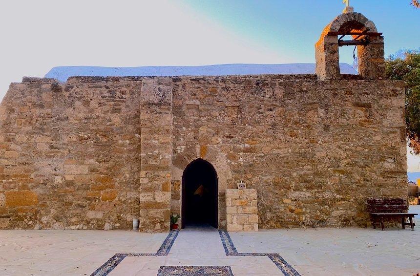 Chapel of Agios Georgios (Akrotiri)