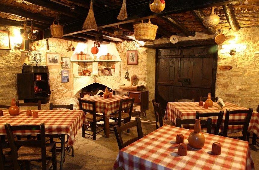 Lofou Tavern: A tavern in a picturesque Limassol village with 20+ years of tradition!