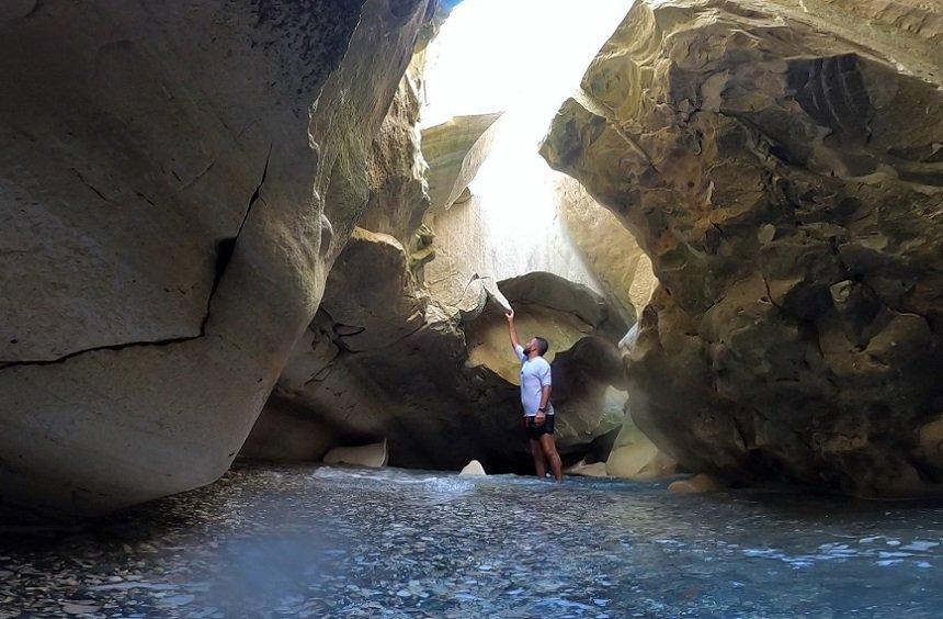 Agios Georgios Alamanou sea caves