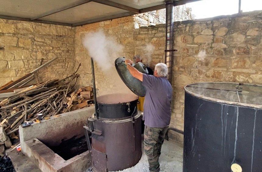 Stelios and his family, keep an ancient tradition in the village alive!