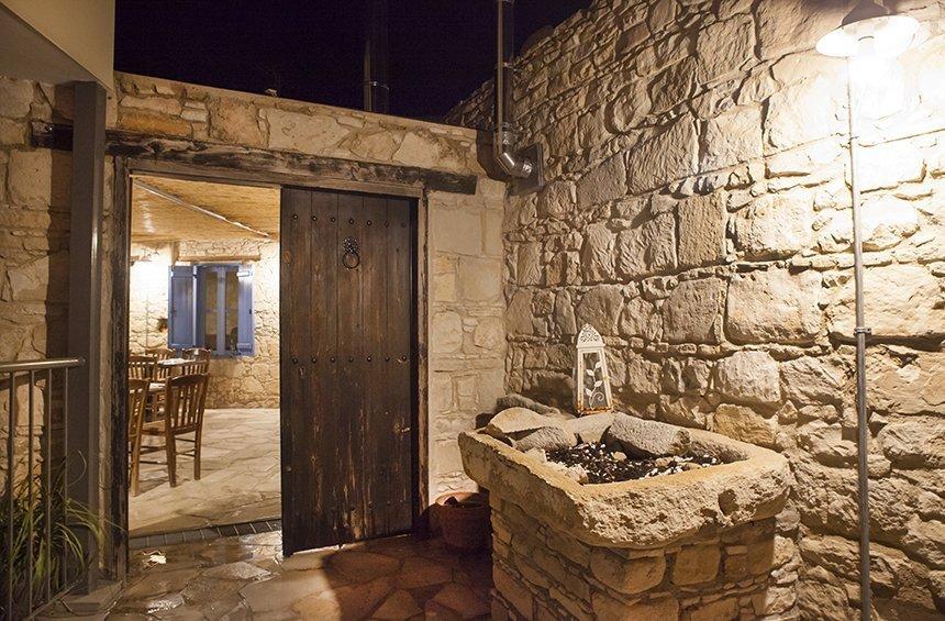 'Areti' tavern: A tavern in the village, with aromas reminiscent of grandma's kitchen!