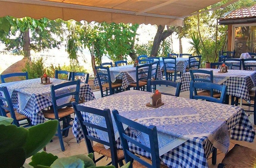 Ariadne Tavern: Homemade, Cypriot cuisine on the road connecting the wine villages of Limassol!