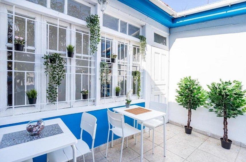 Bee Hostel: An old building in Limassol, is reborn and has become a main attraction for visitors!