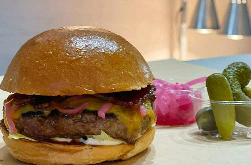 Burgearth: A new hangout with mouth-watering burgers, in the heart of Limassol!