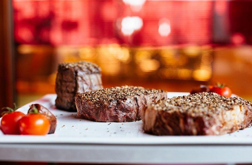 Columbia Steak House: The restaurant that deifies meat, in the center of Limassol!