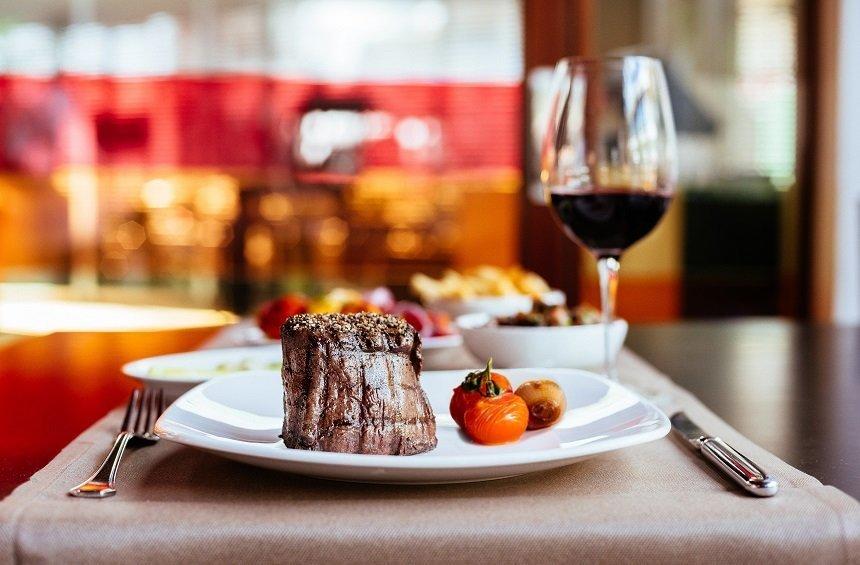 Columbia Steak House: A gorgeous venue in Limassol's city center, with glorious steaks!