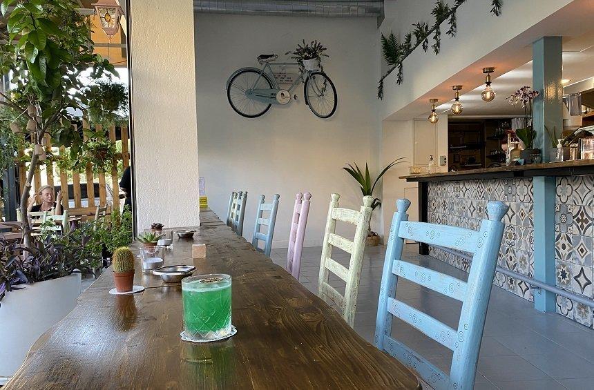 Comfy: A new hangout for relaxing outings, in the most emblematic part of Limassol!