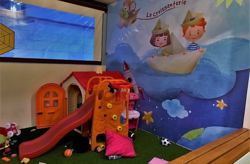 OPENING: A new, beautiful spot in Limassol, with its own playroom for kids!