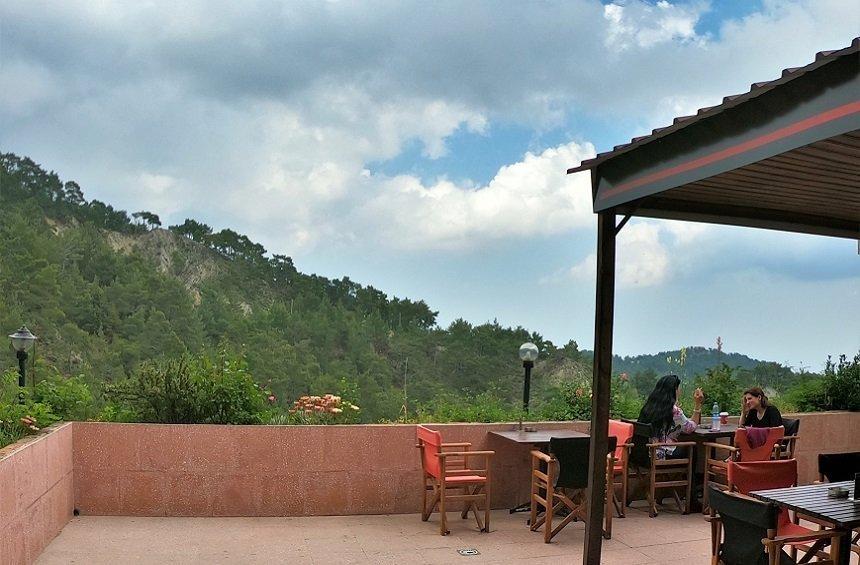 OPENING: A new hangout in the Limassol mountains with a wonderful view of the pine forest!