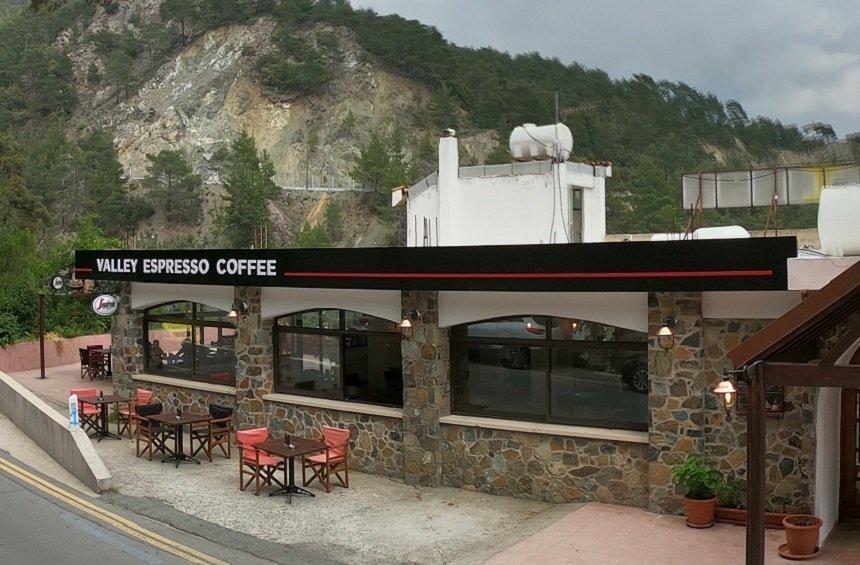 OPENING: A new hangout in the Limassol mountains with a wonderful view of the pine forest!