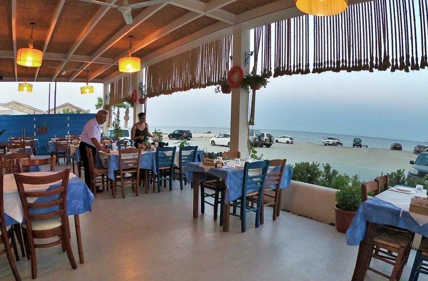 'Glaros' fish tavern: A historic fish tavern in Limassol returns to the sea after many years!