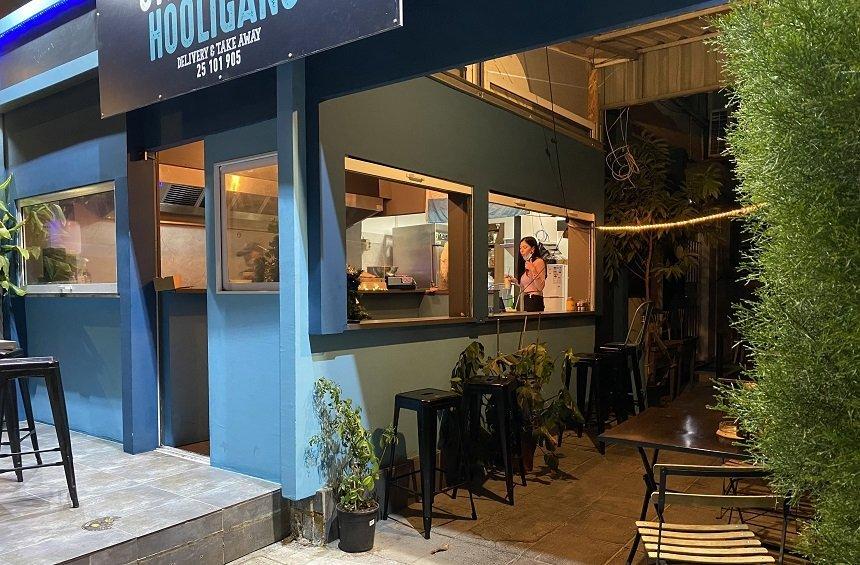 Street Food Hooligans: A well-known burger hangout in Limassol has moved to the seafront!
