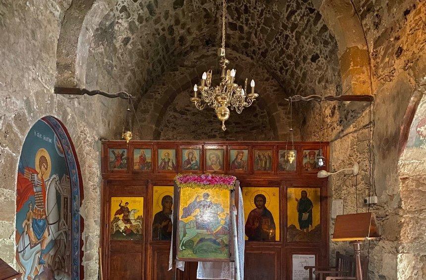 Chapel of Agios Georgios (Akrotiri)