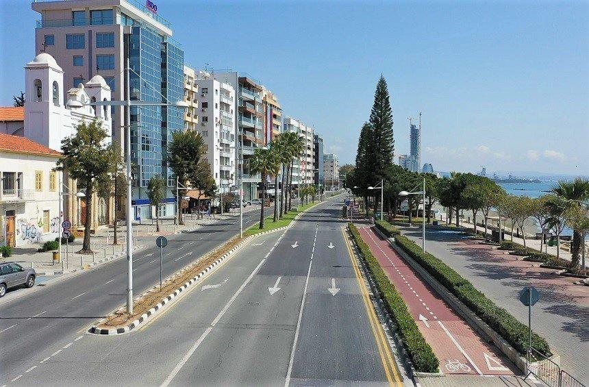 PHOTOS + VIDEO: The unprecedented image of Limassol, on the first day of movement restrictions!