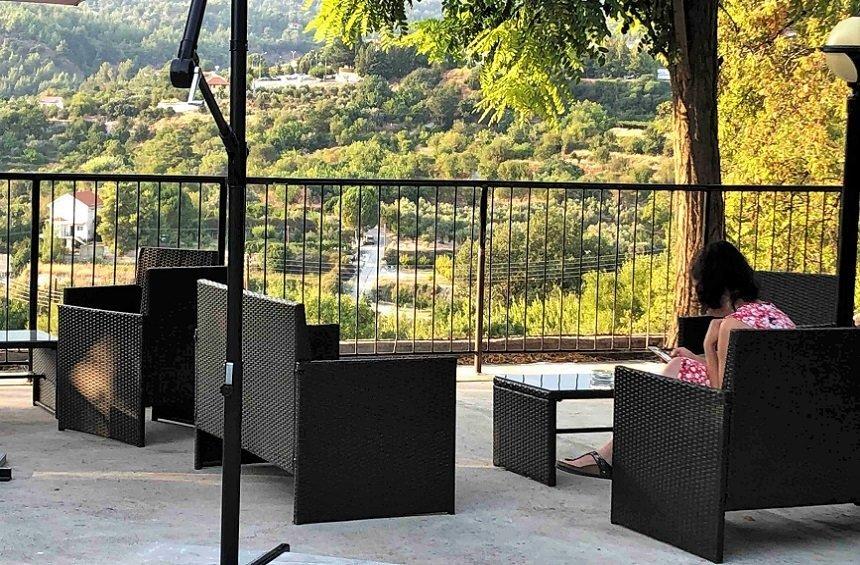 Caffe Marceletti: A modern hangout with views of Kouris valley!