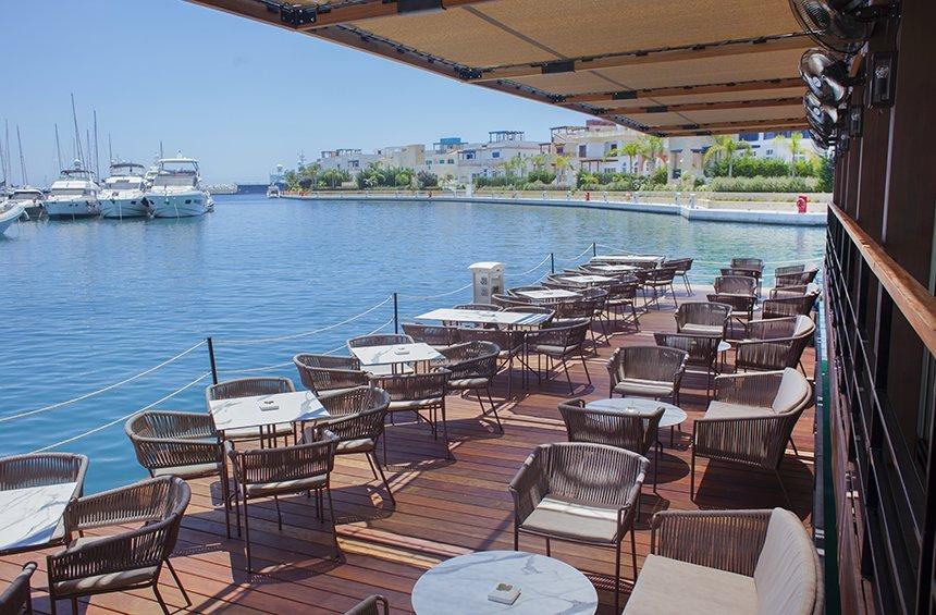 Marina Breeze: The lounge bar that feels like you're floating on a boat!