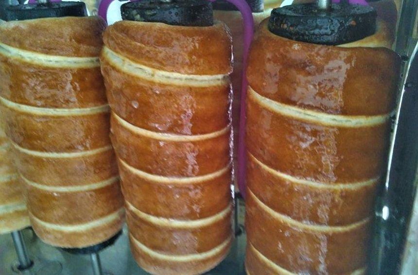 Chimney cakes: The tasty, tube-shaped cakes, baked on a rotisserie in Limassol!