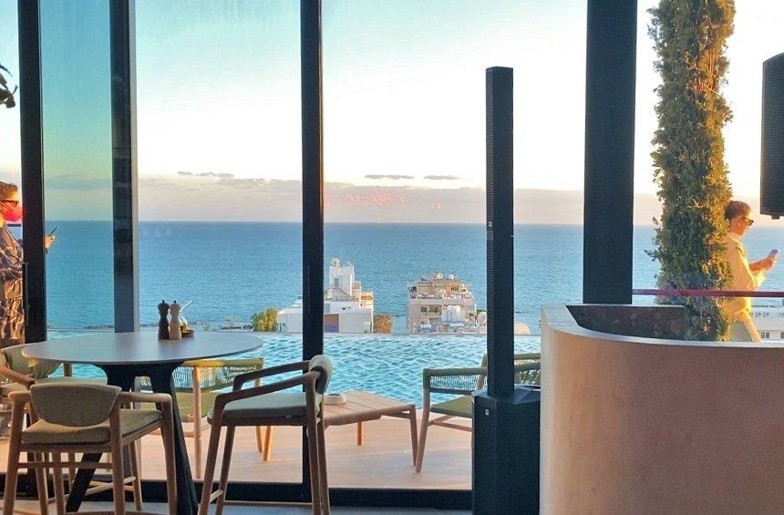 La Caleta: The first high-rise restaurant in Cyprus, opened its doors in Limassol!