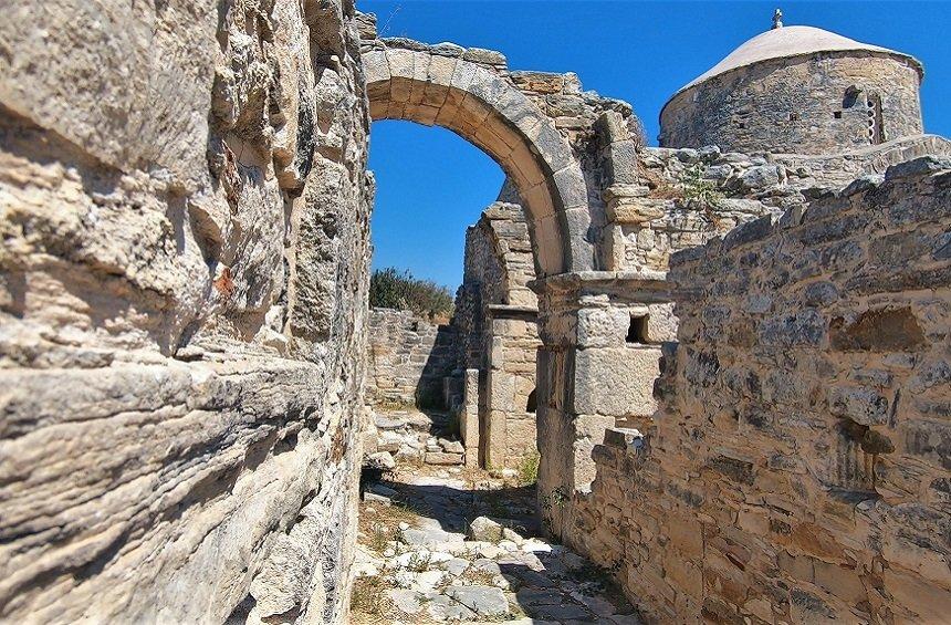 Monastery of Holy Cross (Anoyira)