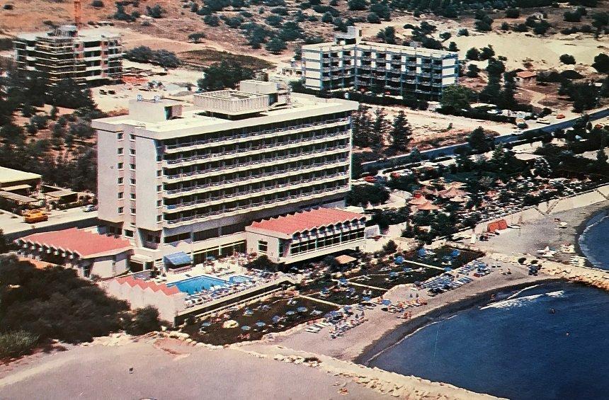 The story of the Lebanese native who fell in love with Limassol and built one of the city's first hotels!