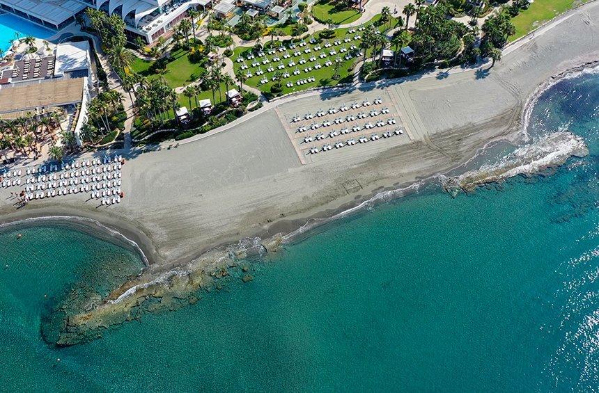 Aoratoi Beach (Nammos Limassol – Parklane)