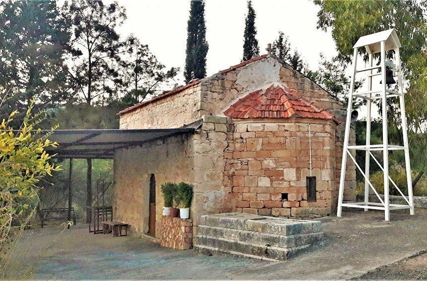 Agioi Akindinoi Chapel (Pano Kivides)