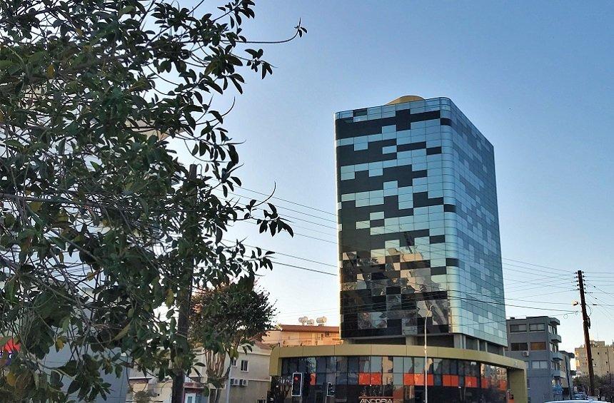 Paris Tower: The impressive 'building without corners', in the heart of the Limassol city!