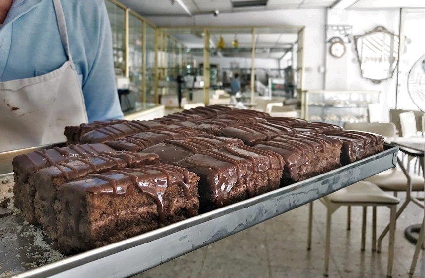 The secret of Limassol's legendary chocolate cake, loved by all of Cyprus (and beyond!)