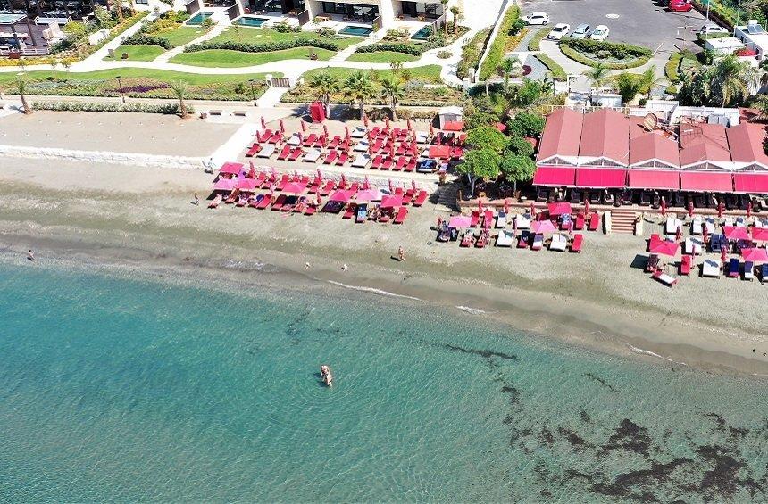 Agios Tychonas Beach (Plus Sea)