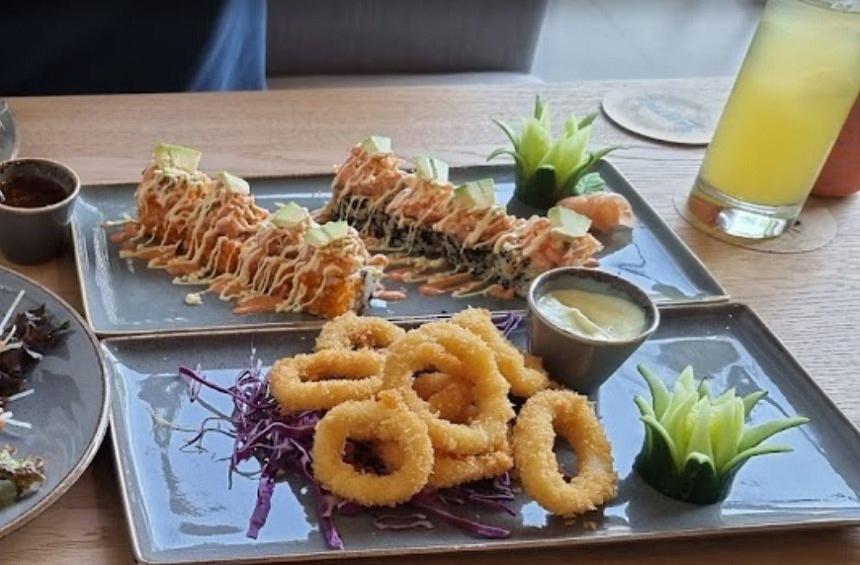 Sumo Sushi & Bento: A modern restaurant in the heart of Limassol featuring delightful Asian flavors!