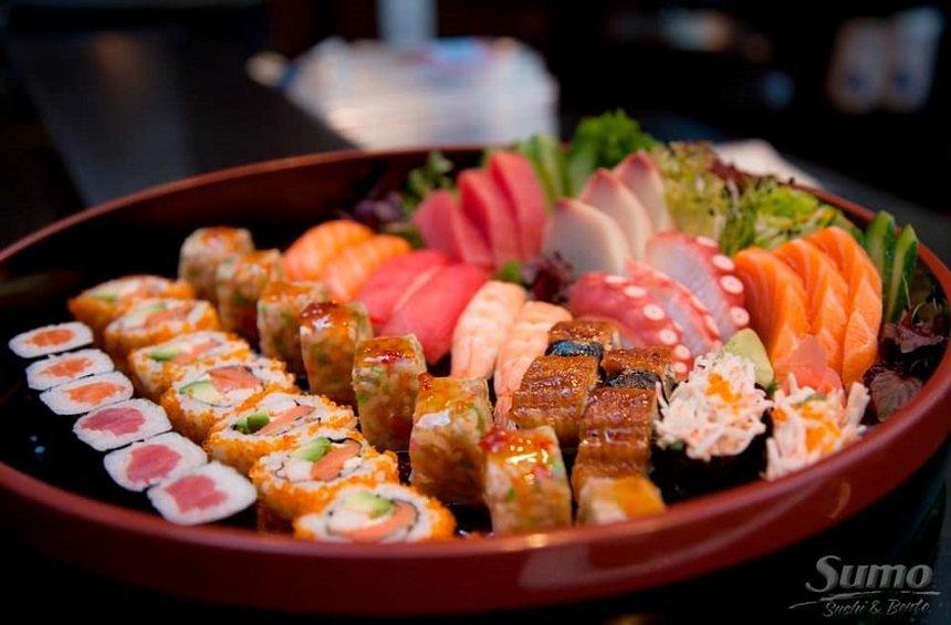Sumo Sushi & Bento: A modern restaurant in the heart of Limassol featuring delightful Asian flavors!