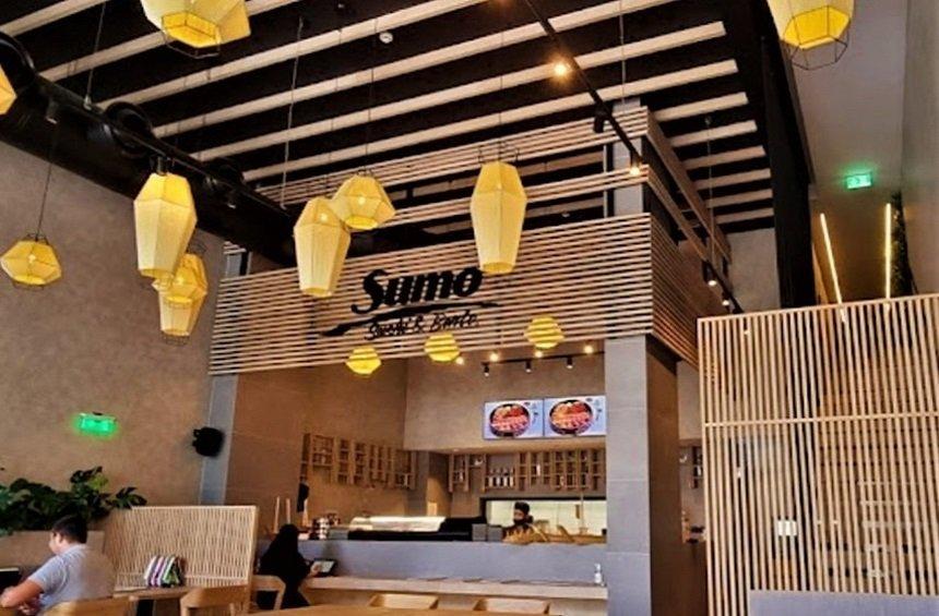 Sumo Sushi & Bento: A modern restaurant in the heart of Limassol featuring delightful Asian flavors!