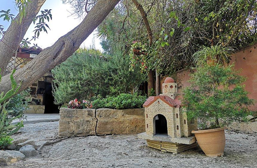 Chapel of Panagia Vounarkotissa