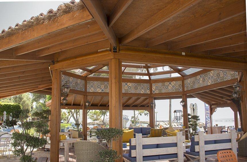 PHOTOS: The first images from Limassol's new beach bar!
